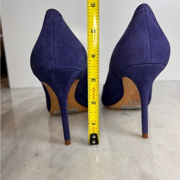 NWB Schutz Rosie Navy blue pumps. Never been worn! Classic pump Last two pair - Picture 5 of 5